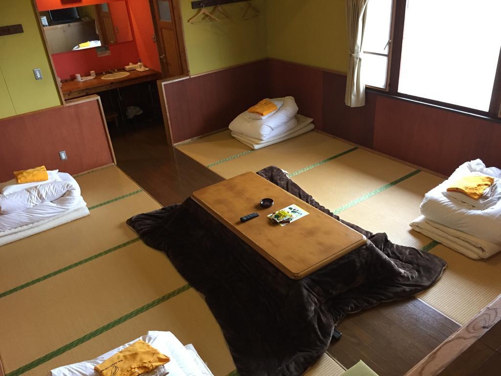 Kuju Kogen Cottage Taketa Rum bild